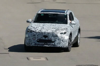 Mercedes GLA: Electric SUV from 2026, Hybrid from 2027