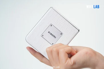 Xiaomi Mix Flip 2 Launches After Honor Magic V Flip 2 Release