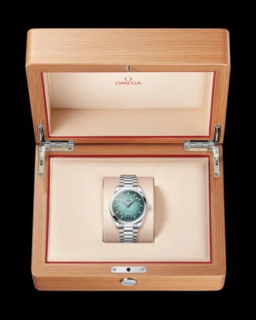 Omega Introduces Turquoise Dial in Seamaster Aqua Terra 150M