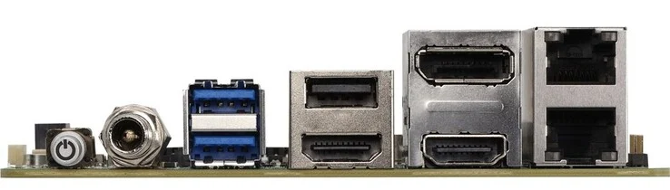 High-Performance Raspberry Pi 5 Alternative with Intel Core Ultra 7