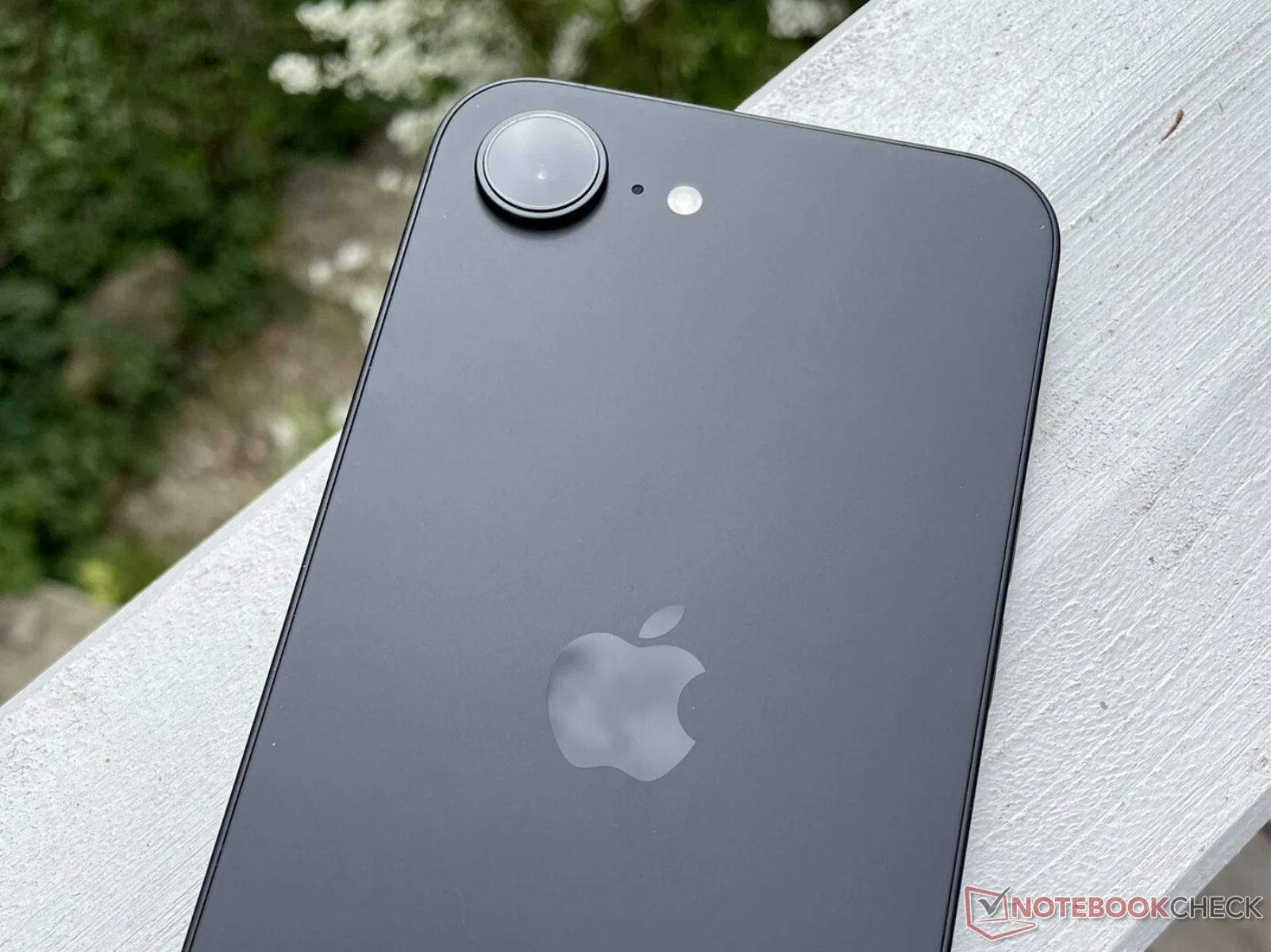 iPhone 17e: Affordable Model with A19 Chipset and New Design