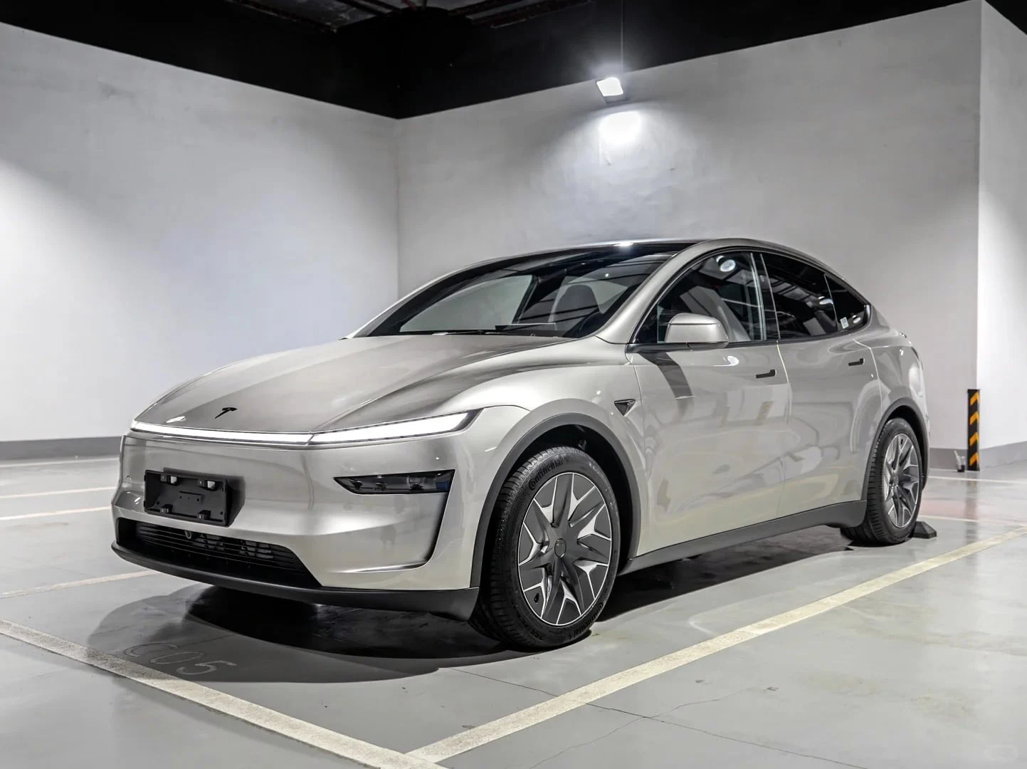 Tesla Model Y L Introduces Seat-Aware ‘Hey, Tesla’ Command