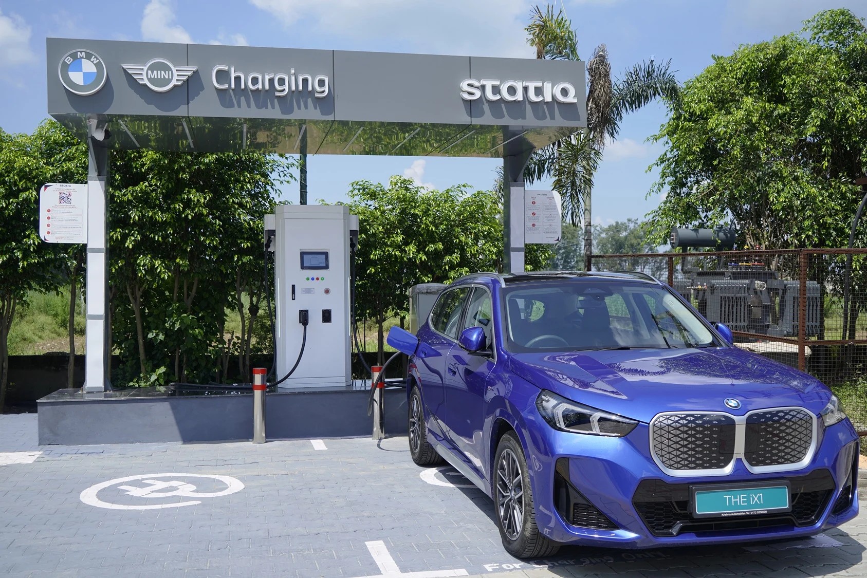BMW Surpasses 5,000 EV Sales in India, Unveils 4,000 km Charging Network