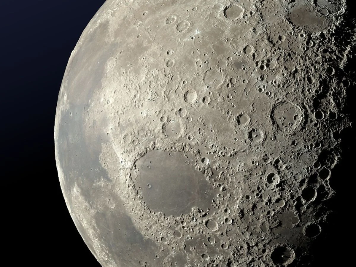 China Plans Moon Bases by 2035, Outpacing the U.S.