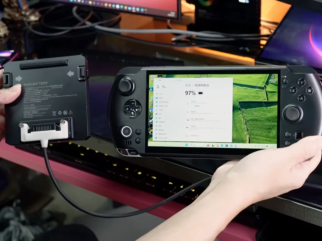 GPD Unveils Battery Extension Cable for Win 5 Design Issues