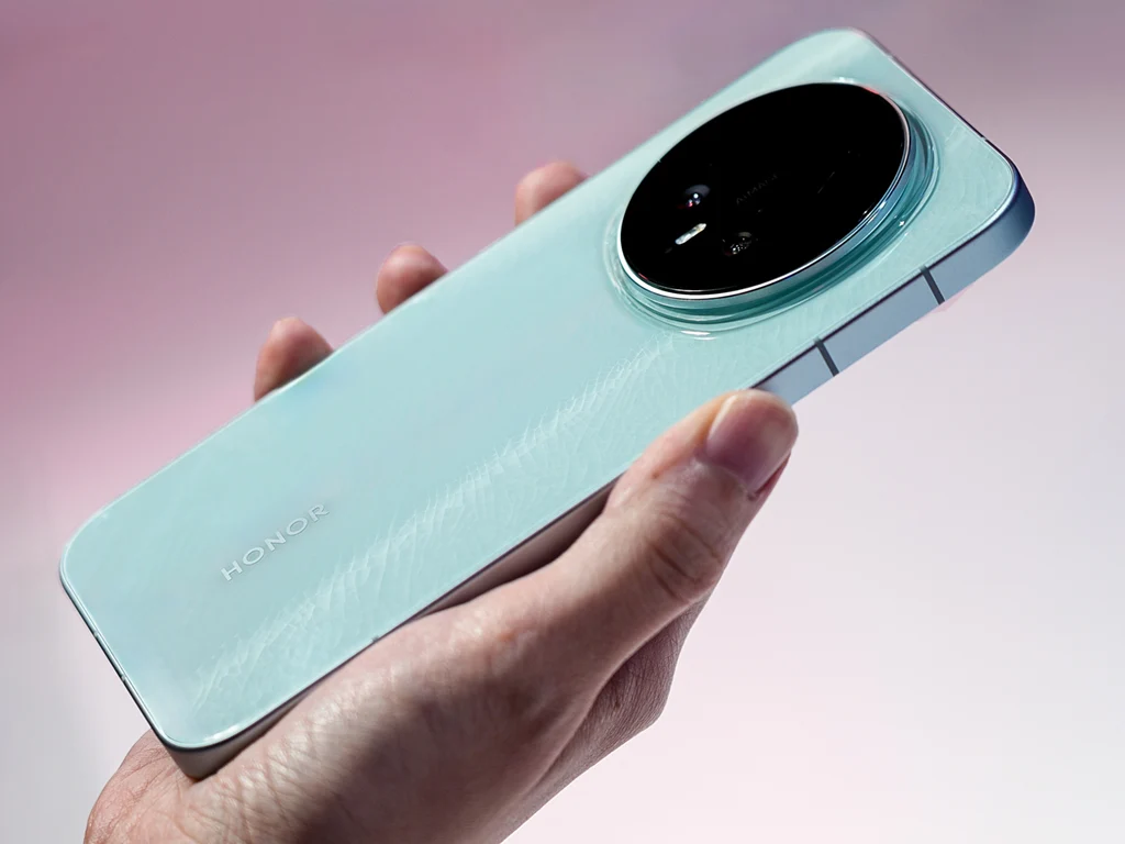 Honor Magic 8 Design Revealed with Snapdragon 8 Elite Gen 5