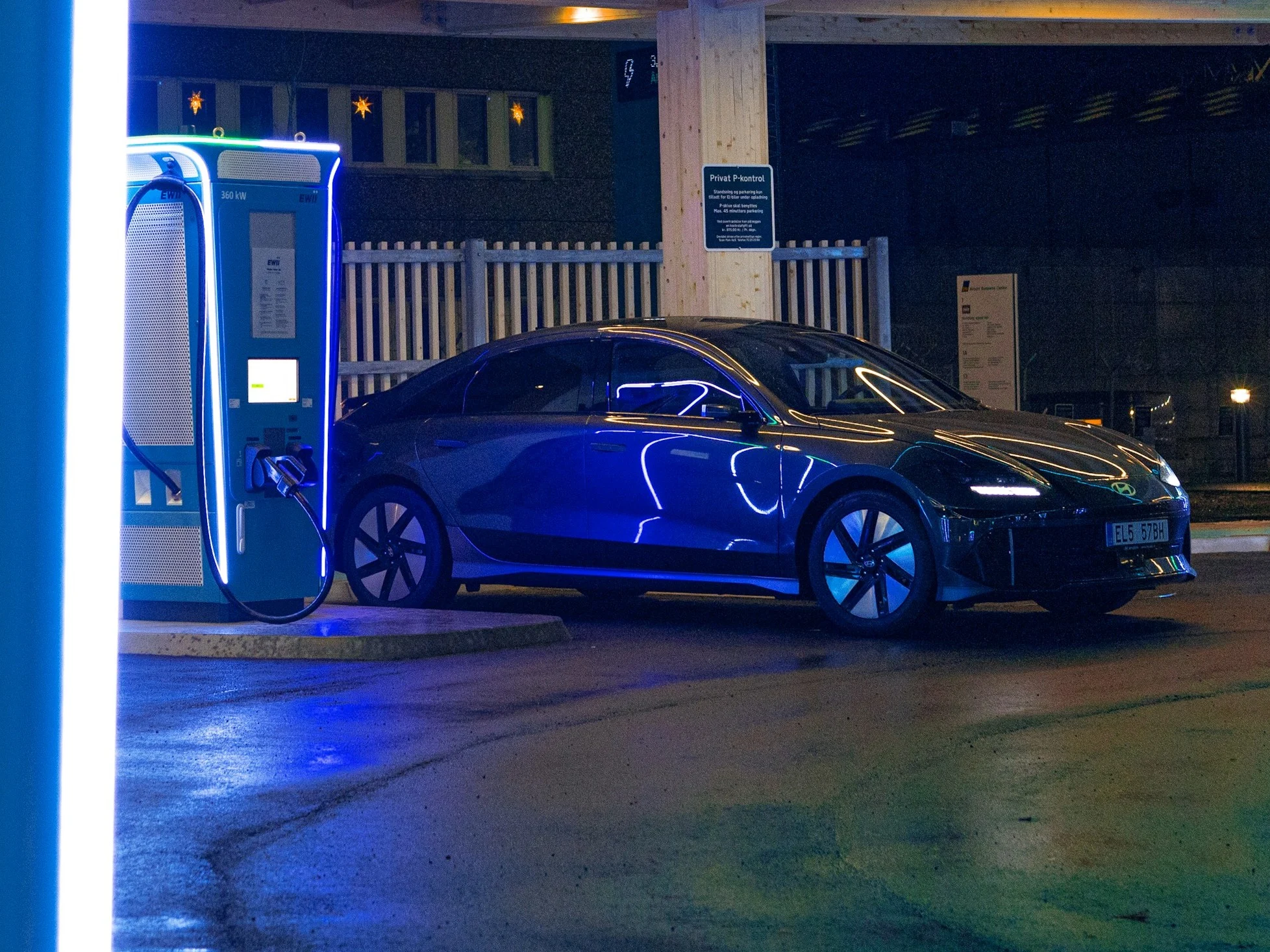 Revolutionary EV Battery Offers 500 Miles in Just 12 Minutes