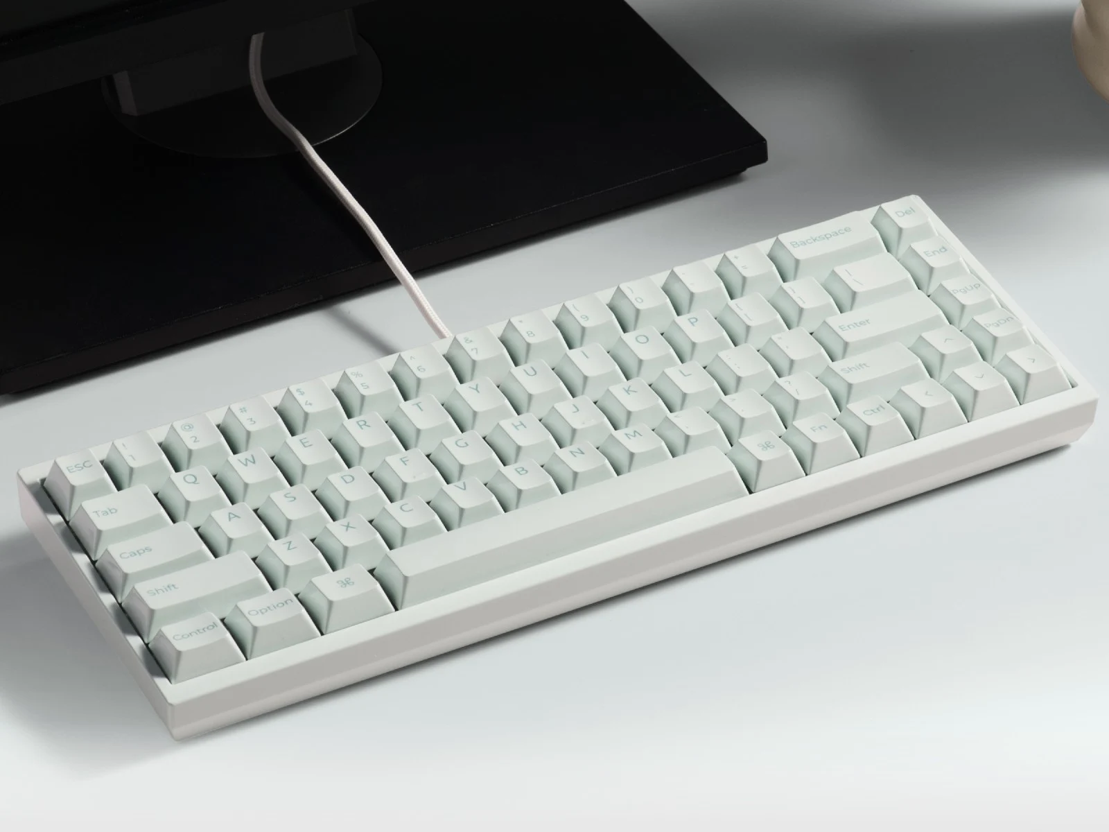 Keychron Q16 HE 8K: New Ceramic Keyboard with Hall Effect Switches
