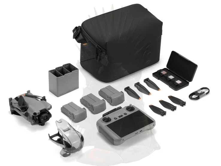 DJI Mini 5 Pro: Official Images of Fly More Combo Contents