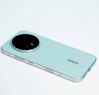 Honor Magic 8 Design Revealed with Snapdragon 8 Elite Gen 5