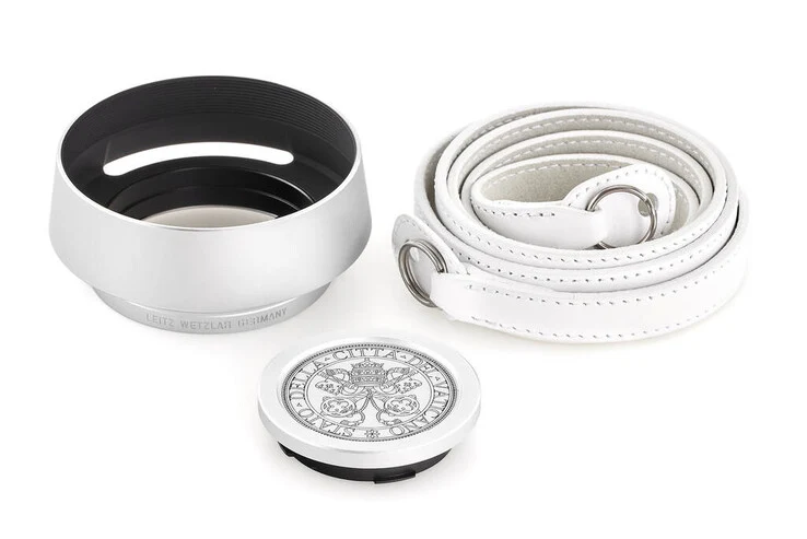 Leica Auctions Exclusive M-A No.5000000 35mm Rangefinder Kit