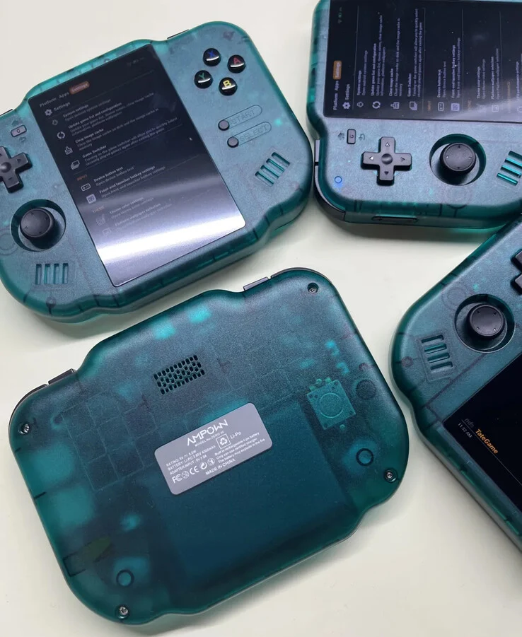 MagicX Unveils Unique Gaming Handheld with Nintendo DS Emulation