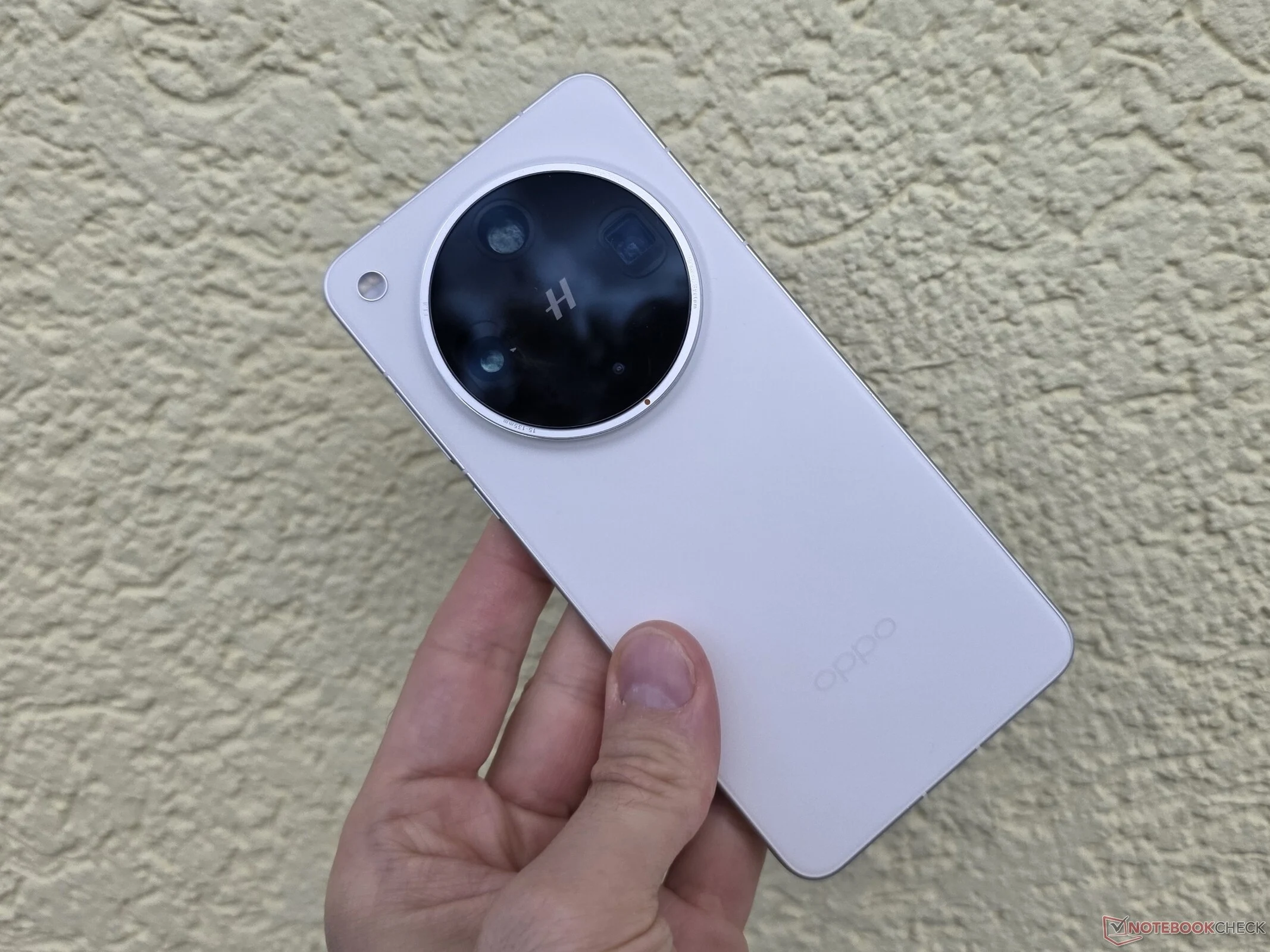 Oppo Executive Dashes Hopes for Find X9 Series 24GB RAM 2TB