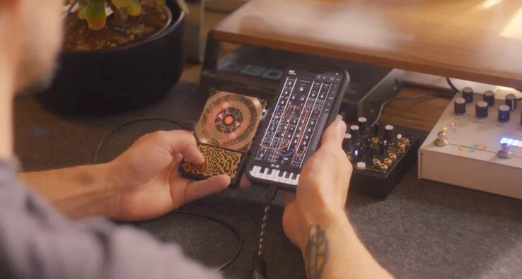 Pocket Scion: Harnessing Plants to Create Music