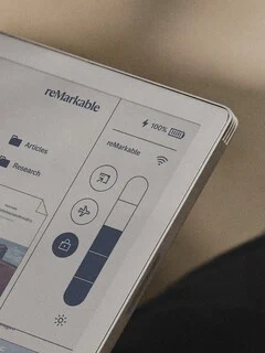 reMarkable Paper Pro Move: Compact E-Reader with Magnetic Stylus