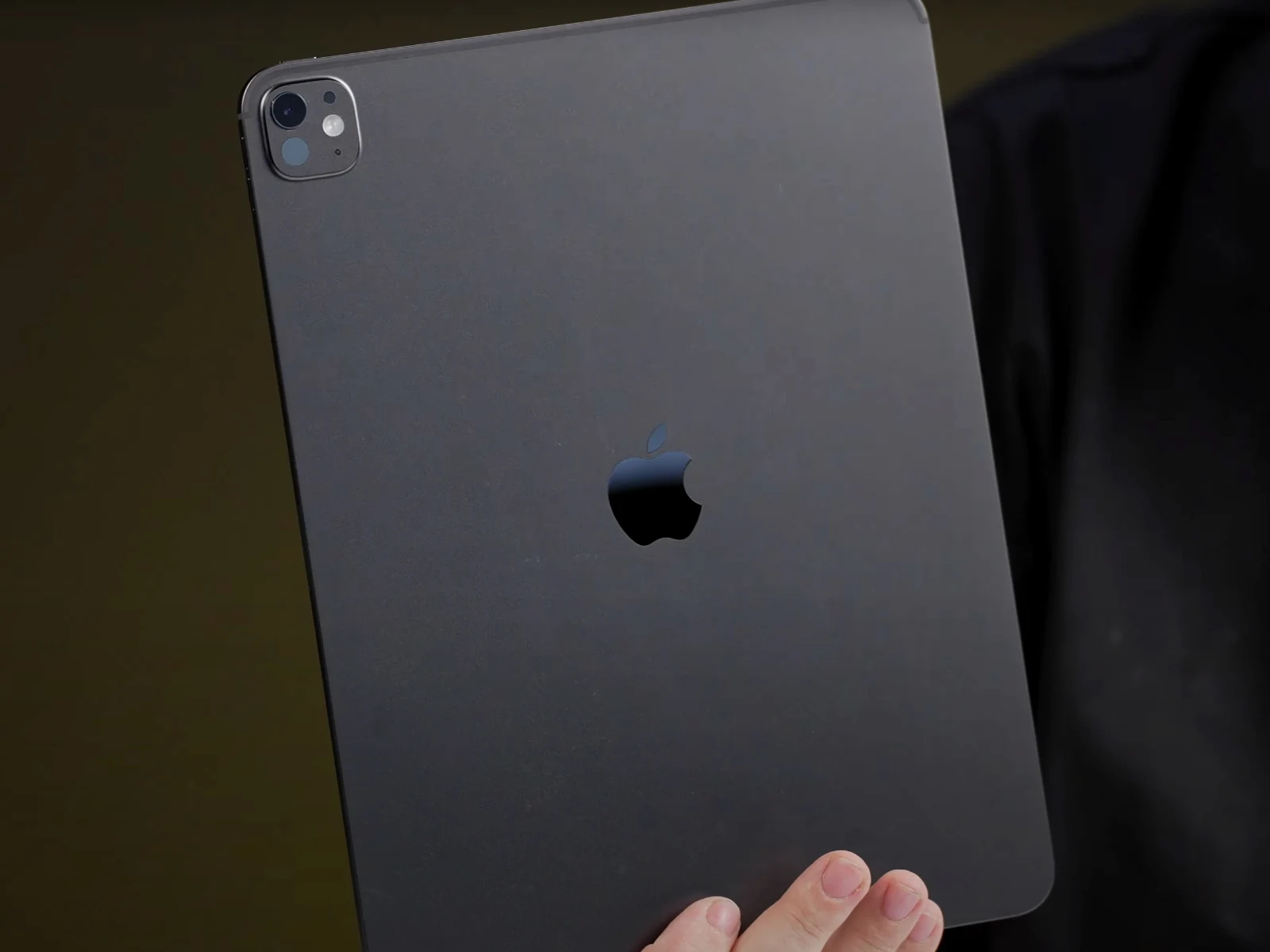 Apple M5 and New iPad Pro 13 Leaked Before Official Reveal