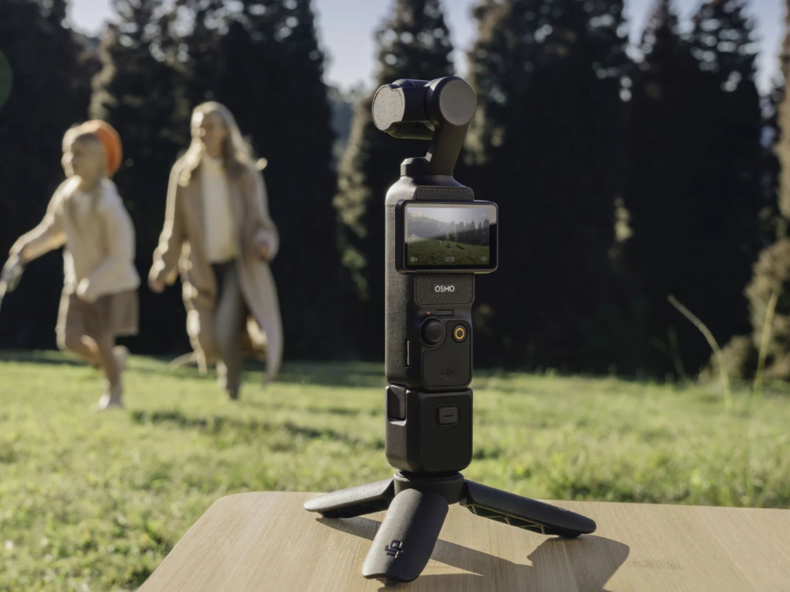 DJI Osmo Pocket 4 Unveils Two Major Upgrades