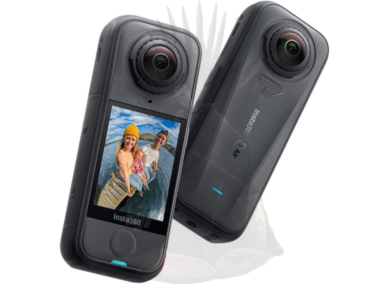 Insta360 X4 Air Leaked Photos Show Arctic White and Graphite Black