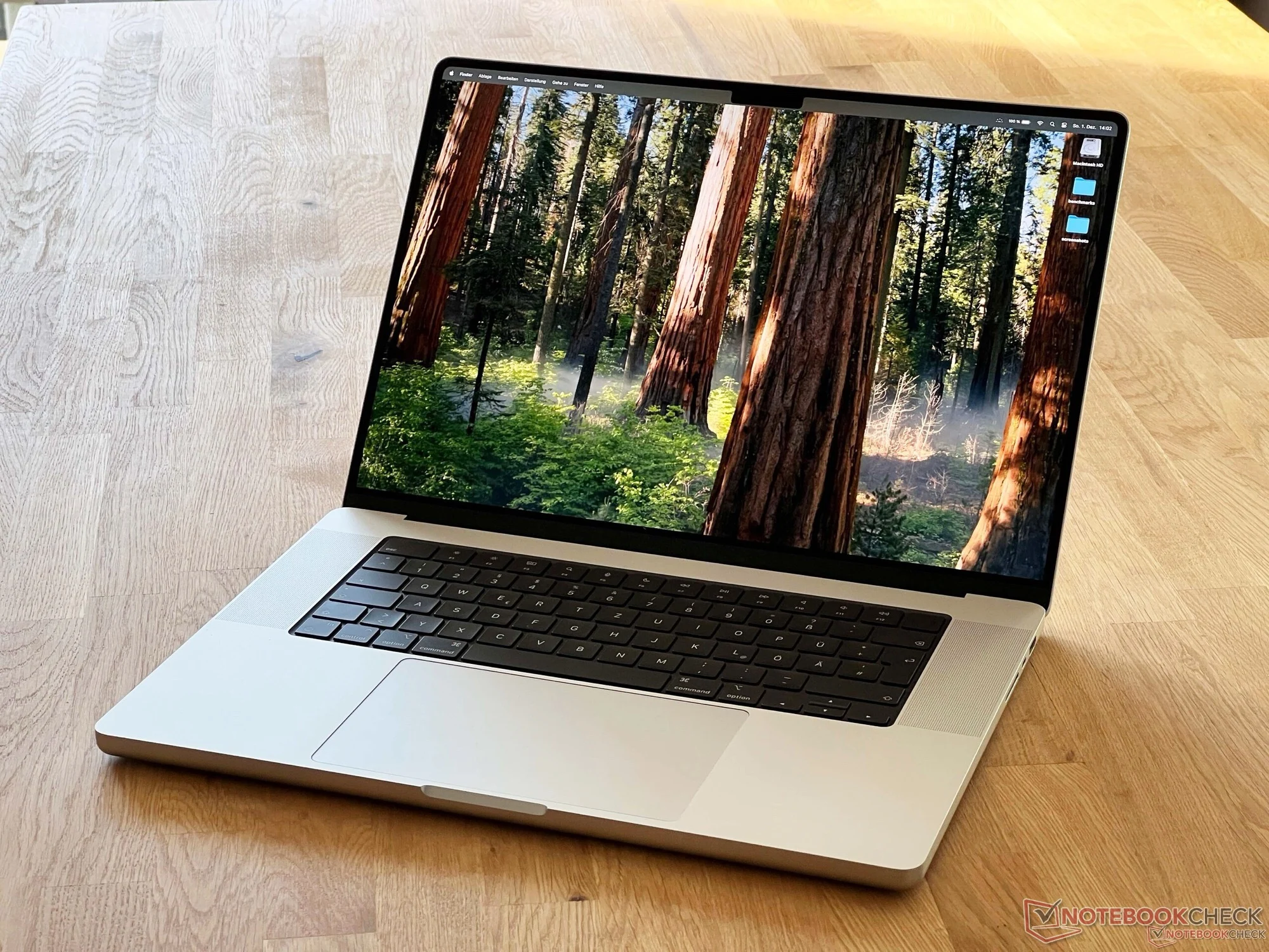 Apple Teases New M5 MacBook Pro and iPad Pro Launch Soon