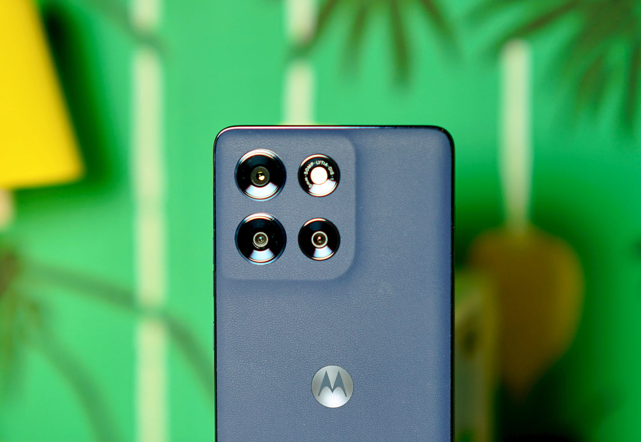 Top 3 Reasons Motorola Offers the Best Affordable Mid-Range Phones