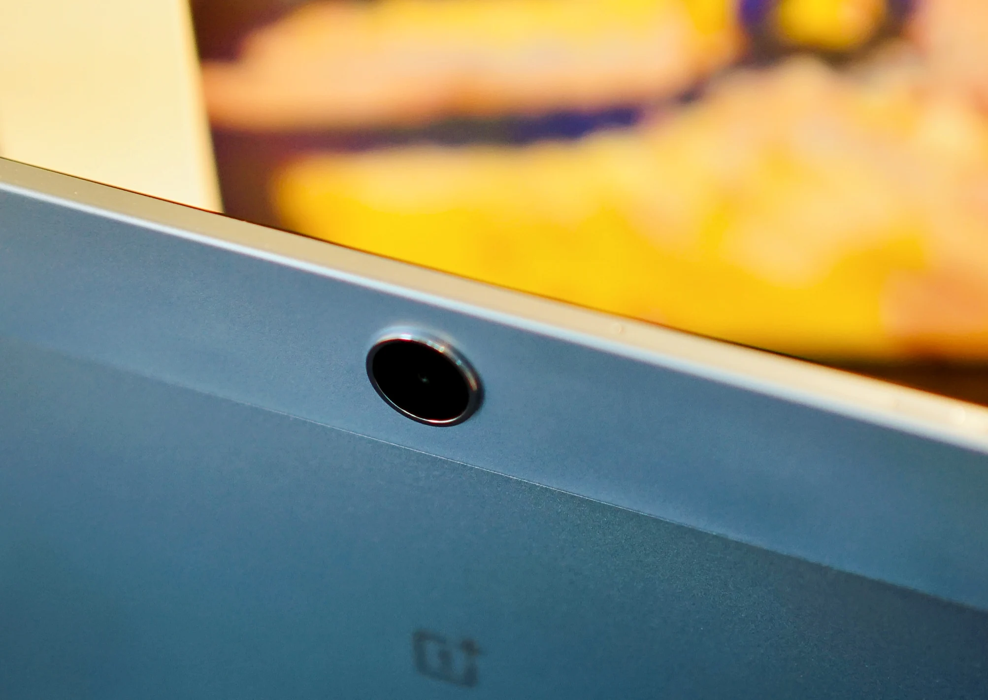 Why Many Tablets Don’t Use All-Metal Chassis
