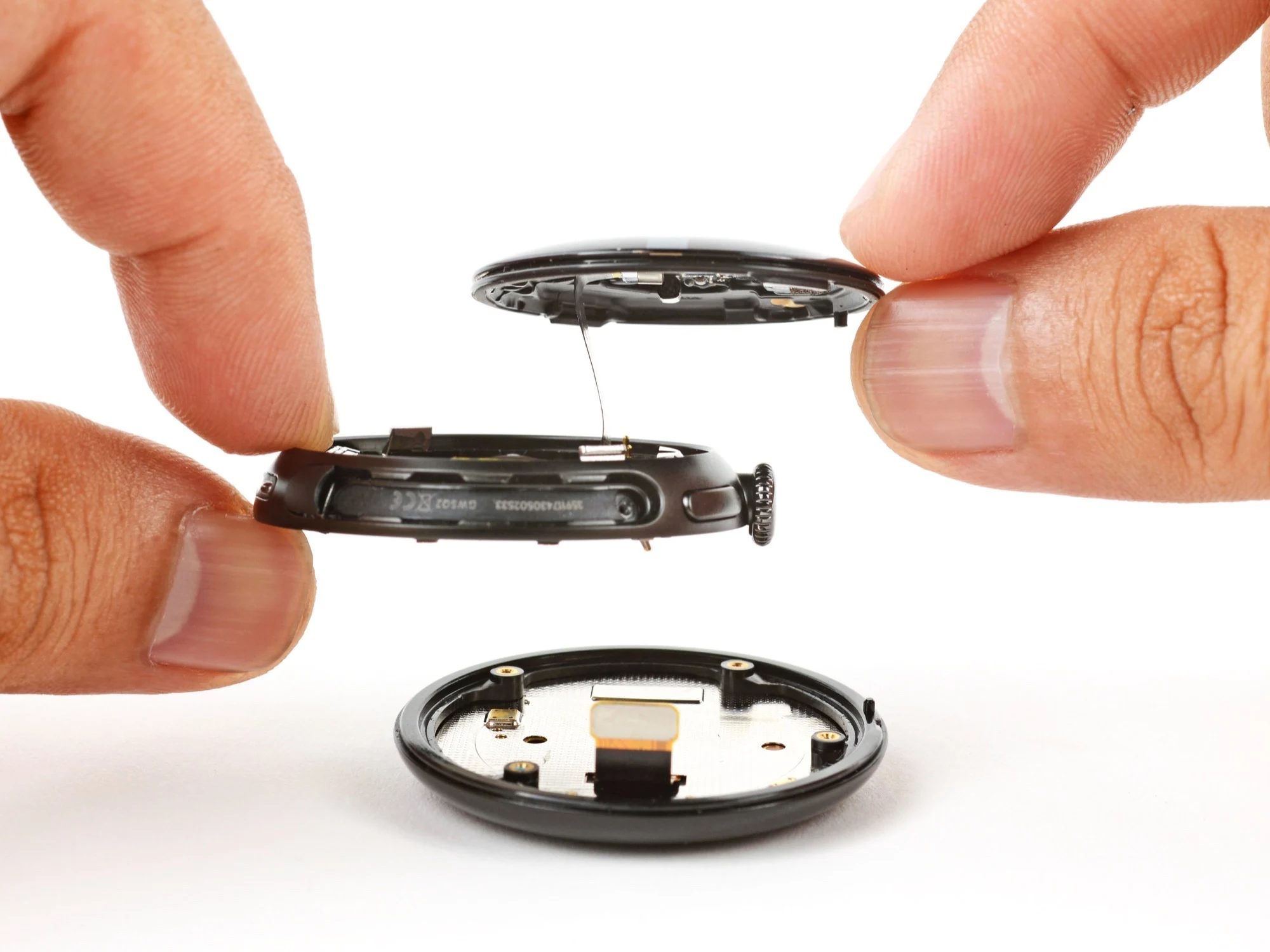 Google Pixel Watch 4: World’s Most Repairable Smartwatch, iFixit