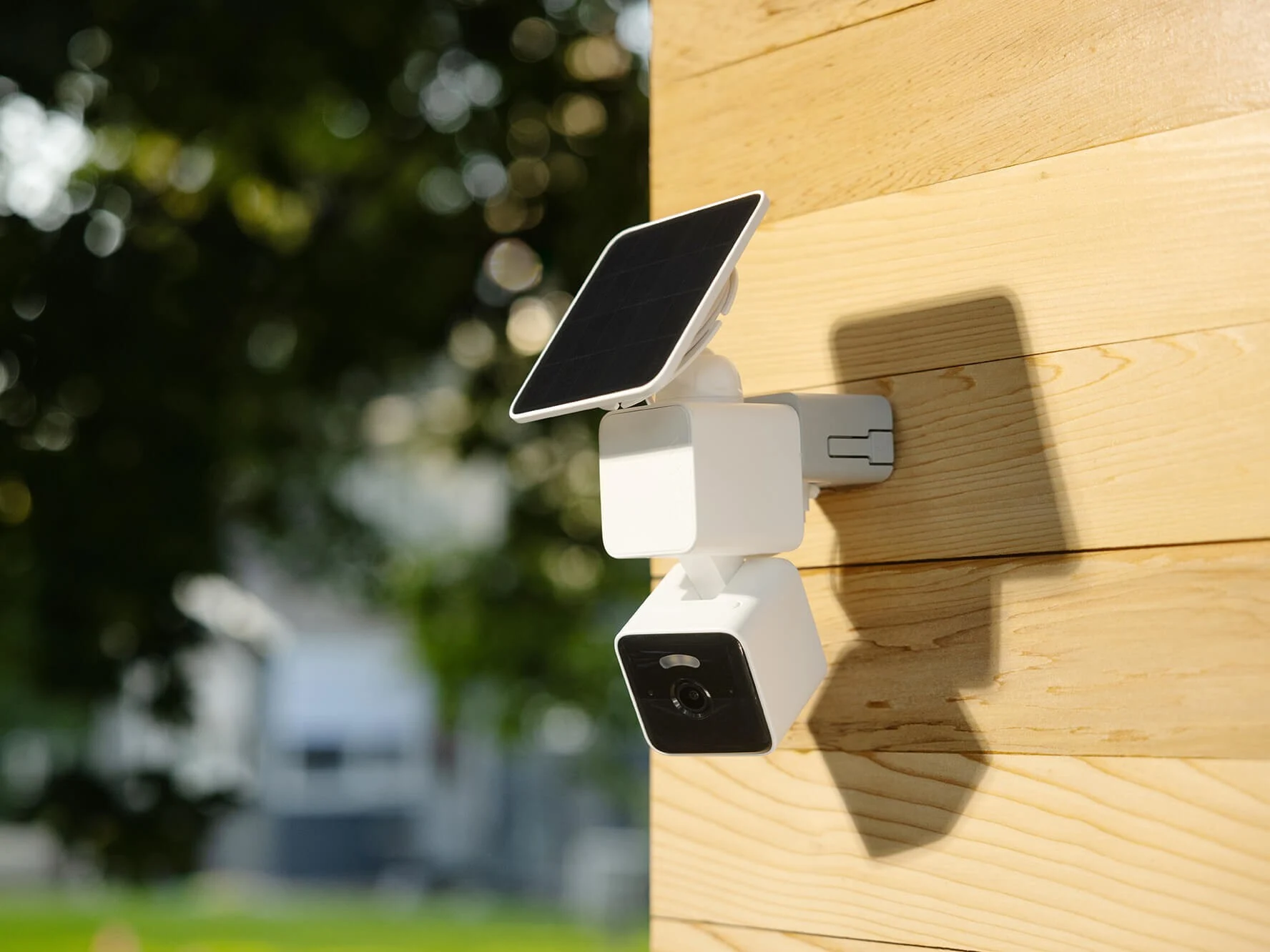 Wyze Solar-Powered Security Camera Requires Just 1 Hour of Sunlight