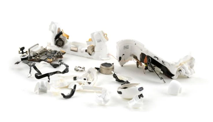 iFixit Rates AirPods Pro 3 as Irrepairable with 0/10 Score
