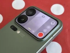 Xiaomi 17 Pro Review: Ultimate Vlogging Smartphone with 4K & 8K
