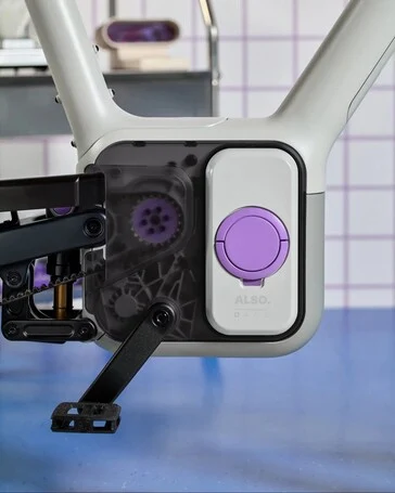 Rivian E-Bike: USB-C Charging, 180 Nm Motor, 160 km Range