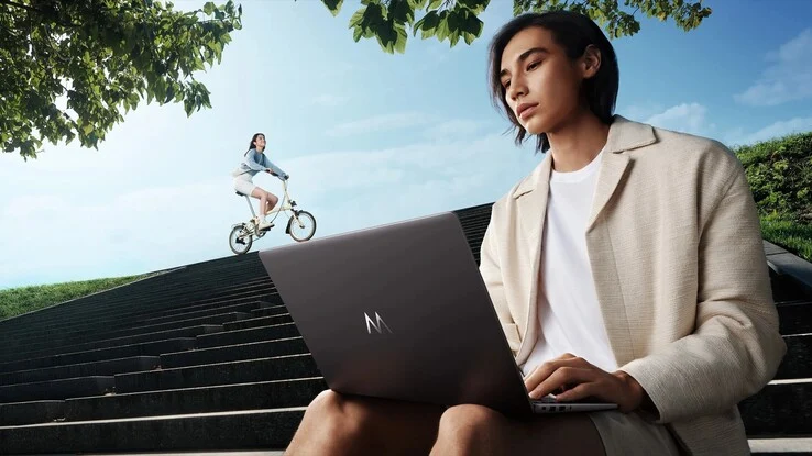 MateBook 14 Launches: Mid-Range Laptop with 3:2 OLED Touchscreen