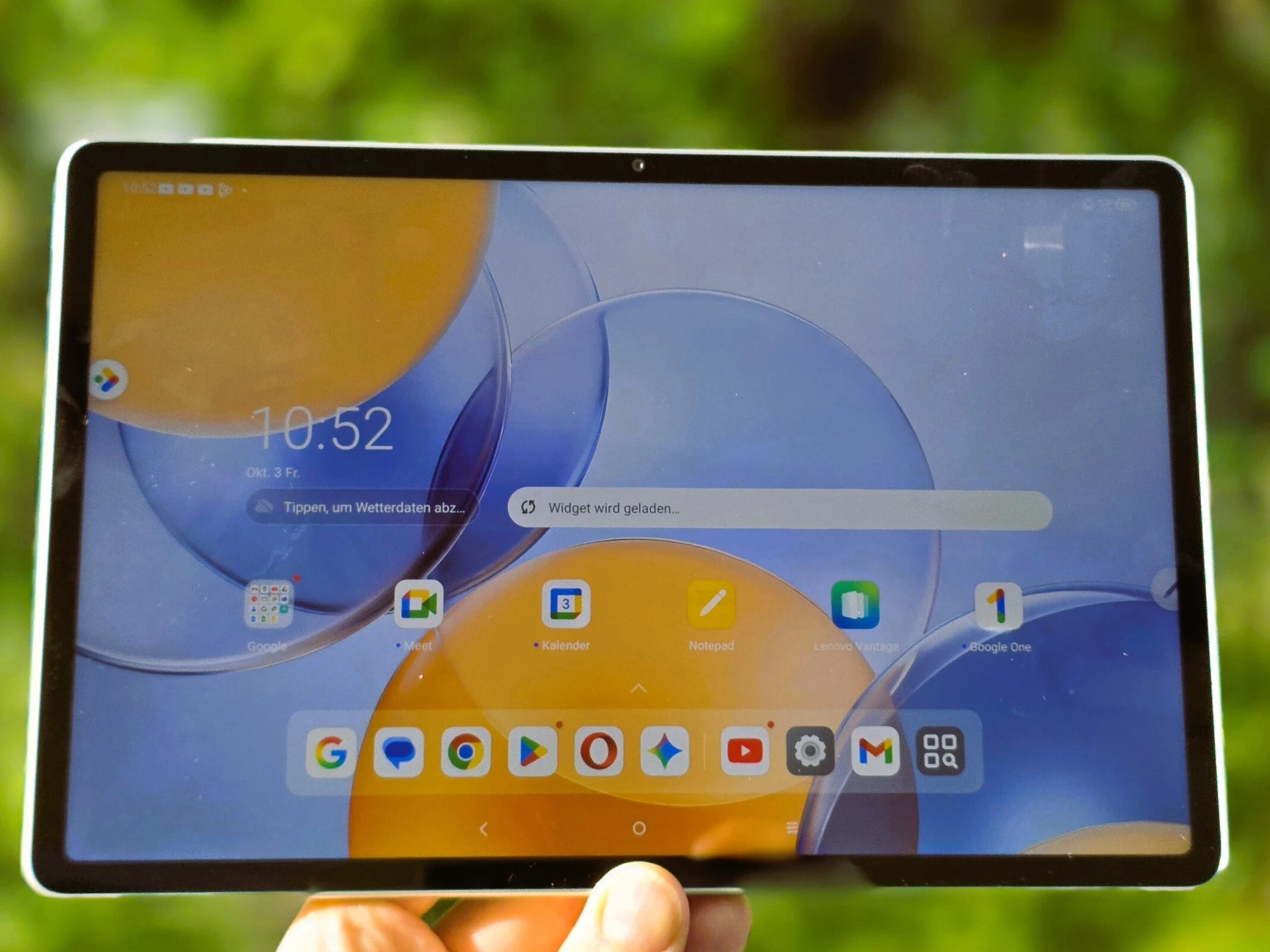 Save Money on Lenovo Yoga Tab for School and University Use