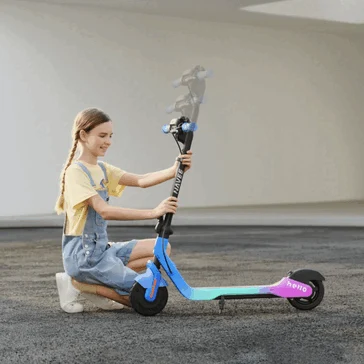 Navee K100 E-Scooter: Foldable Design & Apple Find My Support