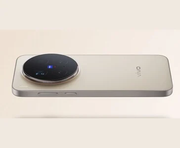Vivo X300 vs X300 Pro: Specs Comparison of Display, Performance, Cameras, Battery