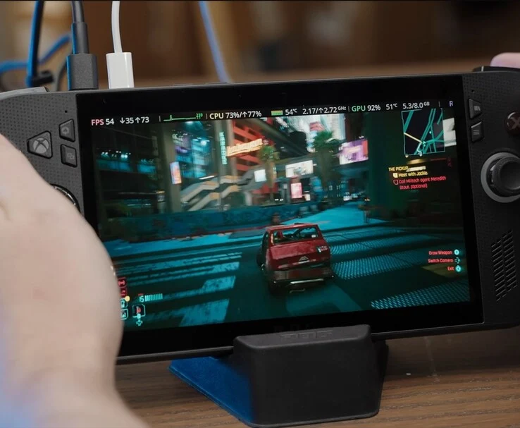 Asus ROG Xbox Ally X: YouTuber Installs Bazzite Linux for SteamOS