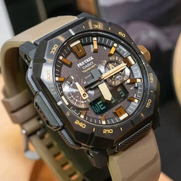 New Casio Pro Trek PRW-B1000 Watches: Stunning Real-World Images