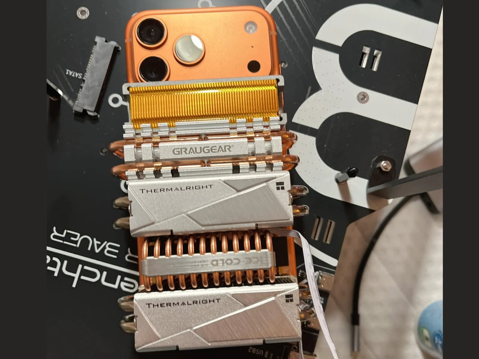 iPhone 17 Pro Max SSD Cooler Mod Achieves 90% 3DMark Stability