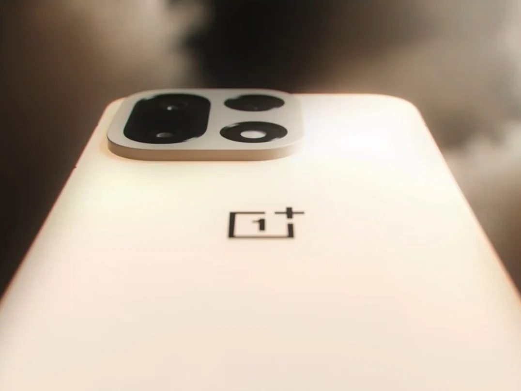OnePlus 15 Features Huge 7,300mAh Battery Launching Worldwide