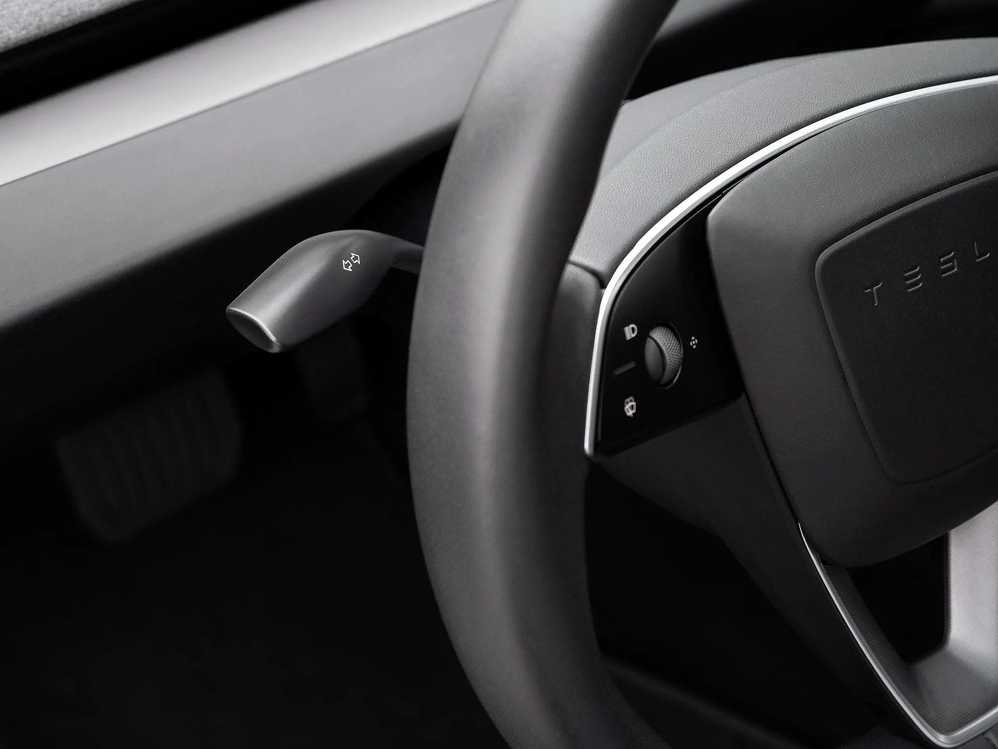 Tesla Launches Costly Model 3 Turn Signal Stalk Retrofit for Highland