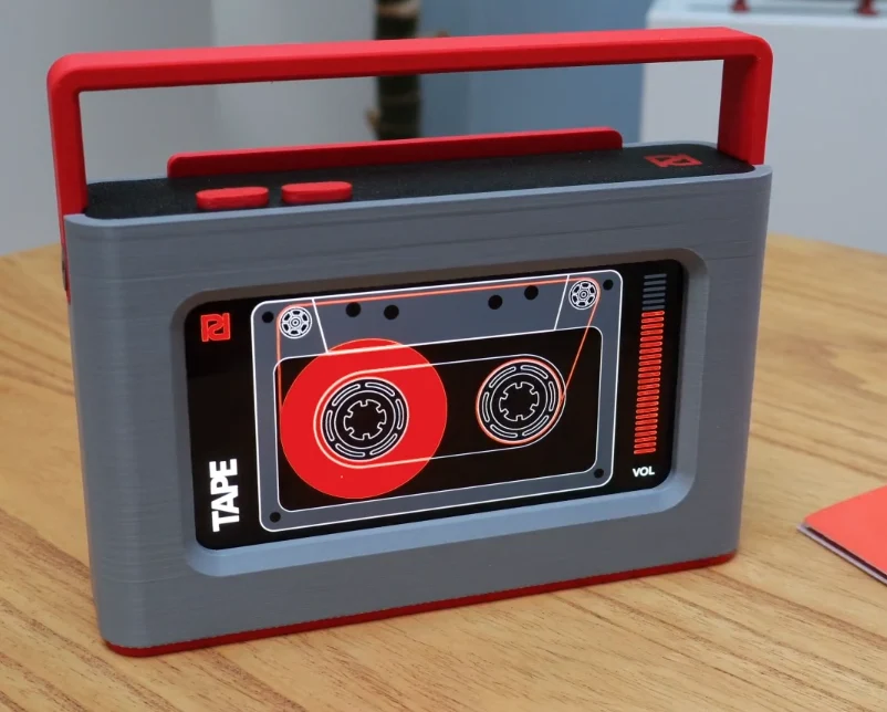 3D-Printed Retro Cassette Player with NFC and Spotify Integration