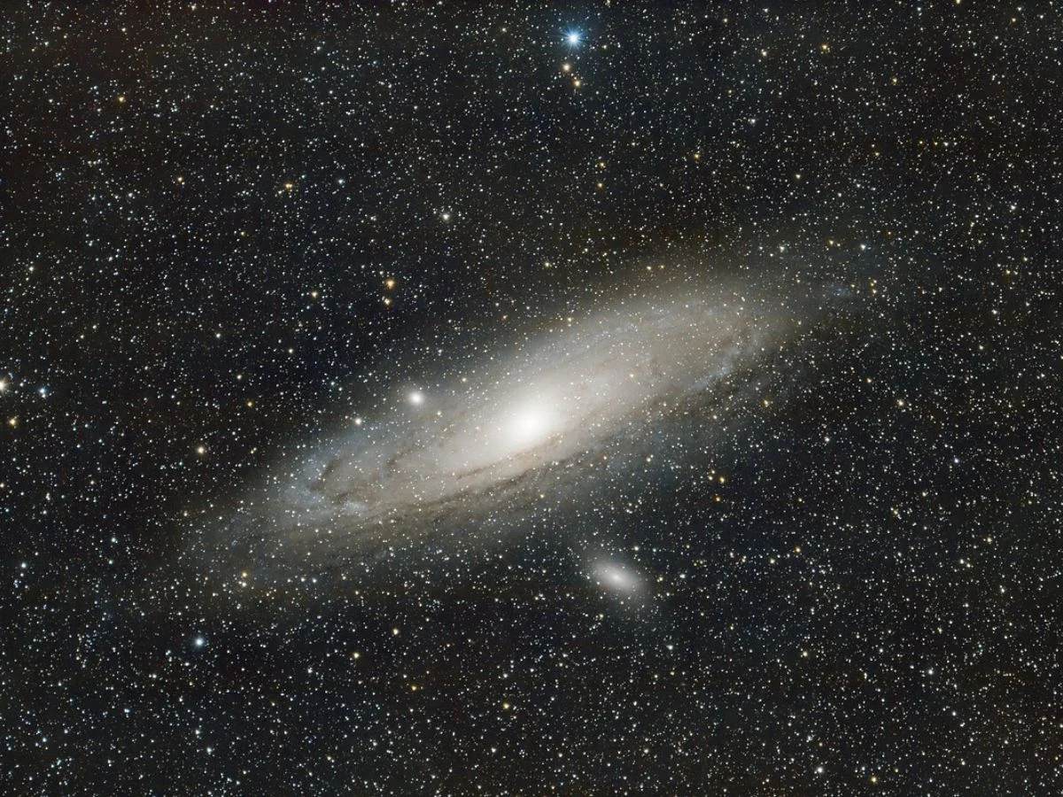 Astronomers Discover Stellar Stream as Long as the Milky Way