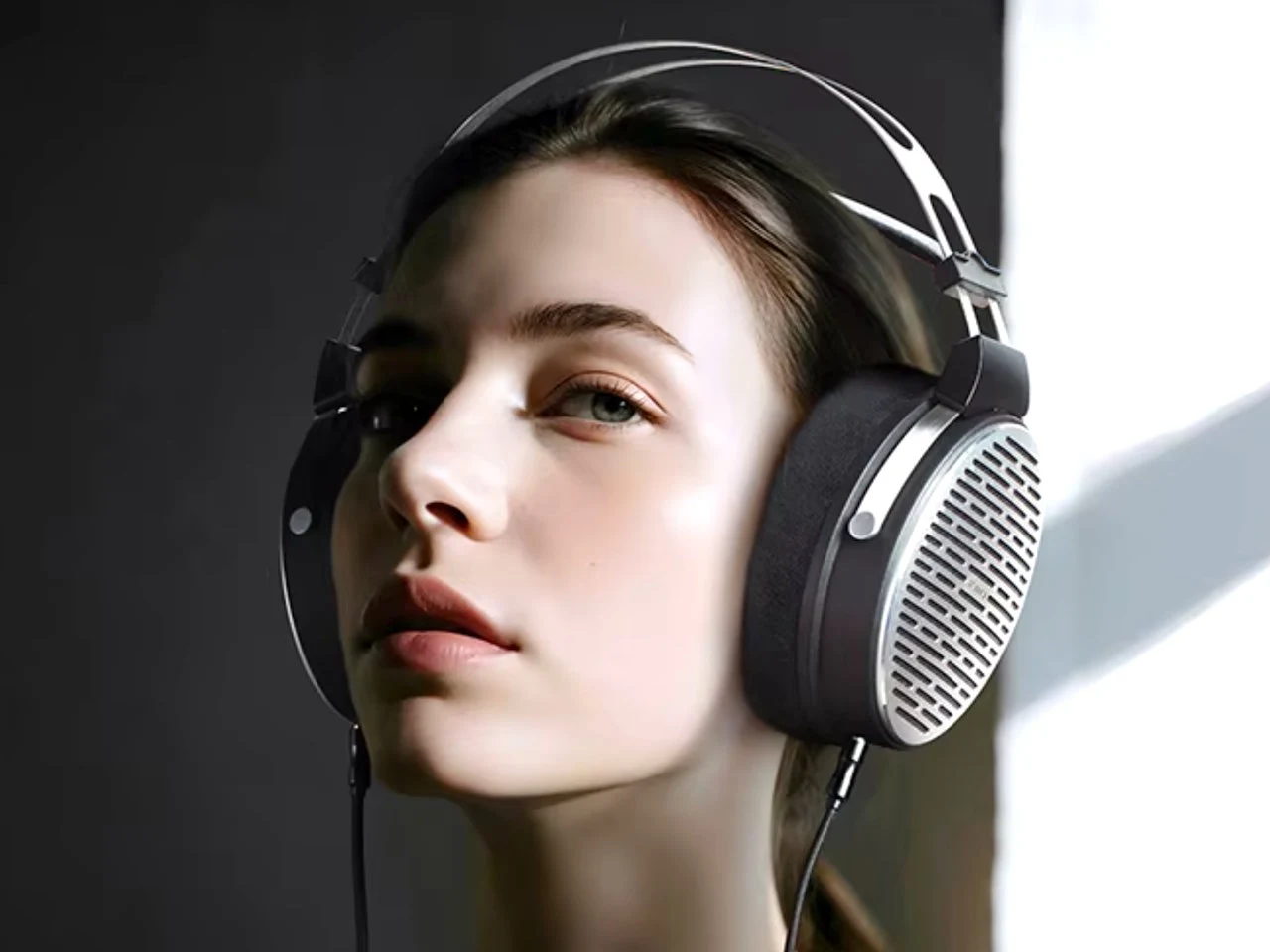 Fiio Launches JadeAudio JT3 Hi-Fi Open-Back Headphones