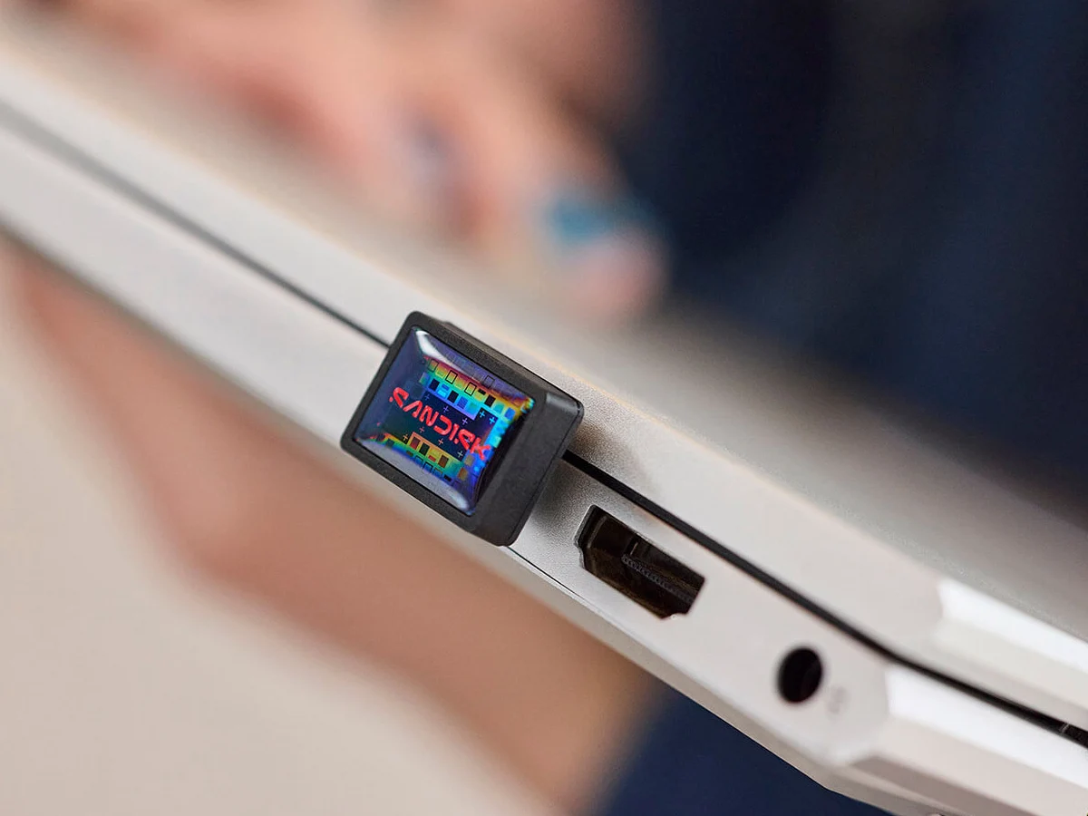 SanDisk Extreme Fit USB-C Flash Drive: 1TB Capacity Available