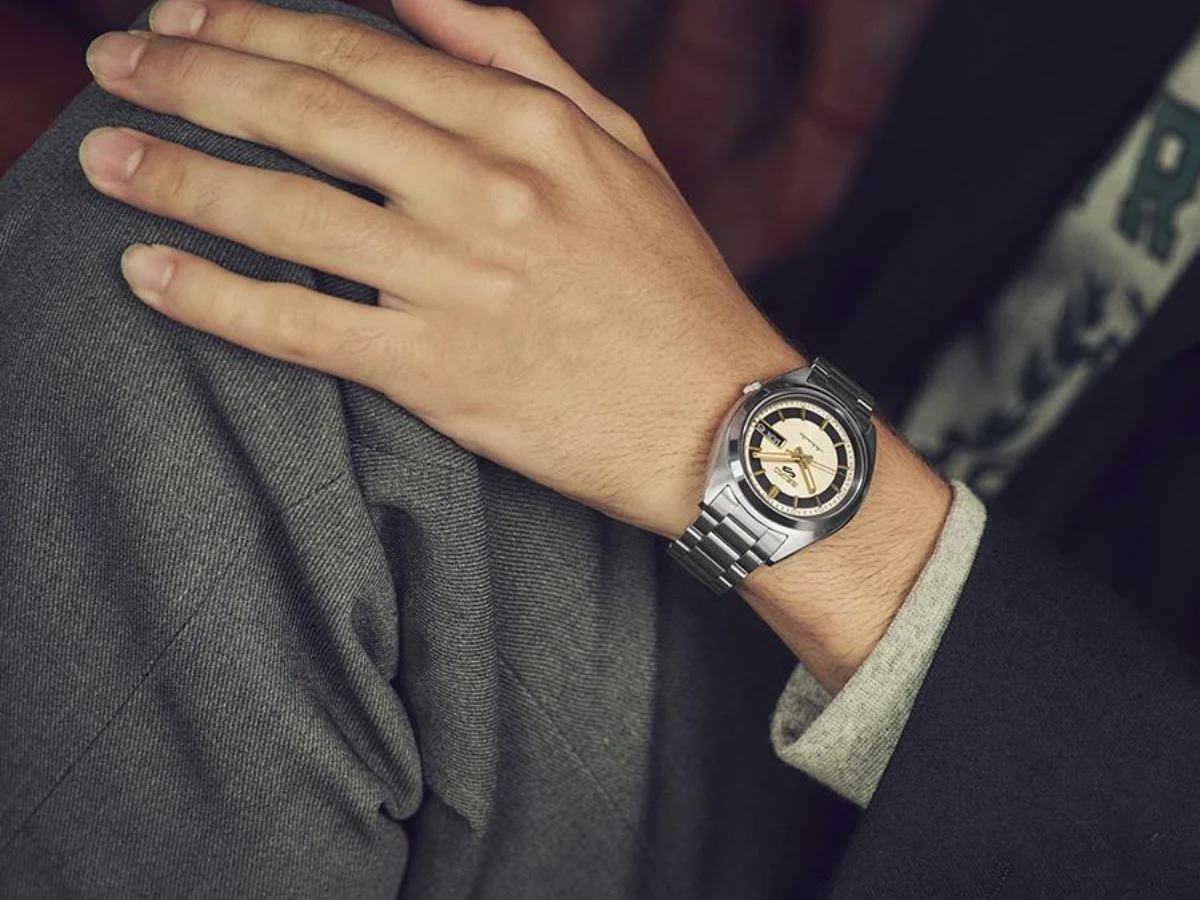 New Seiko Limited Edition Watch with Interchangeable Straps Launches
