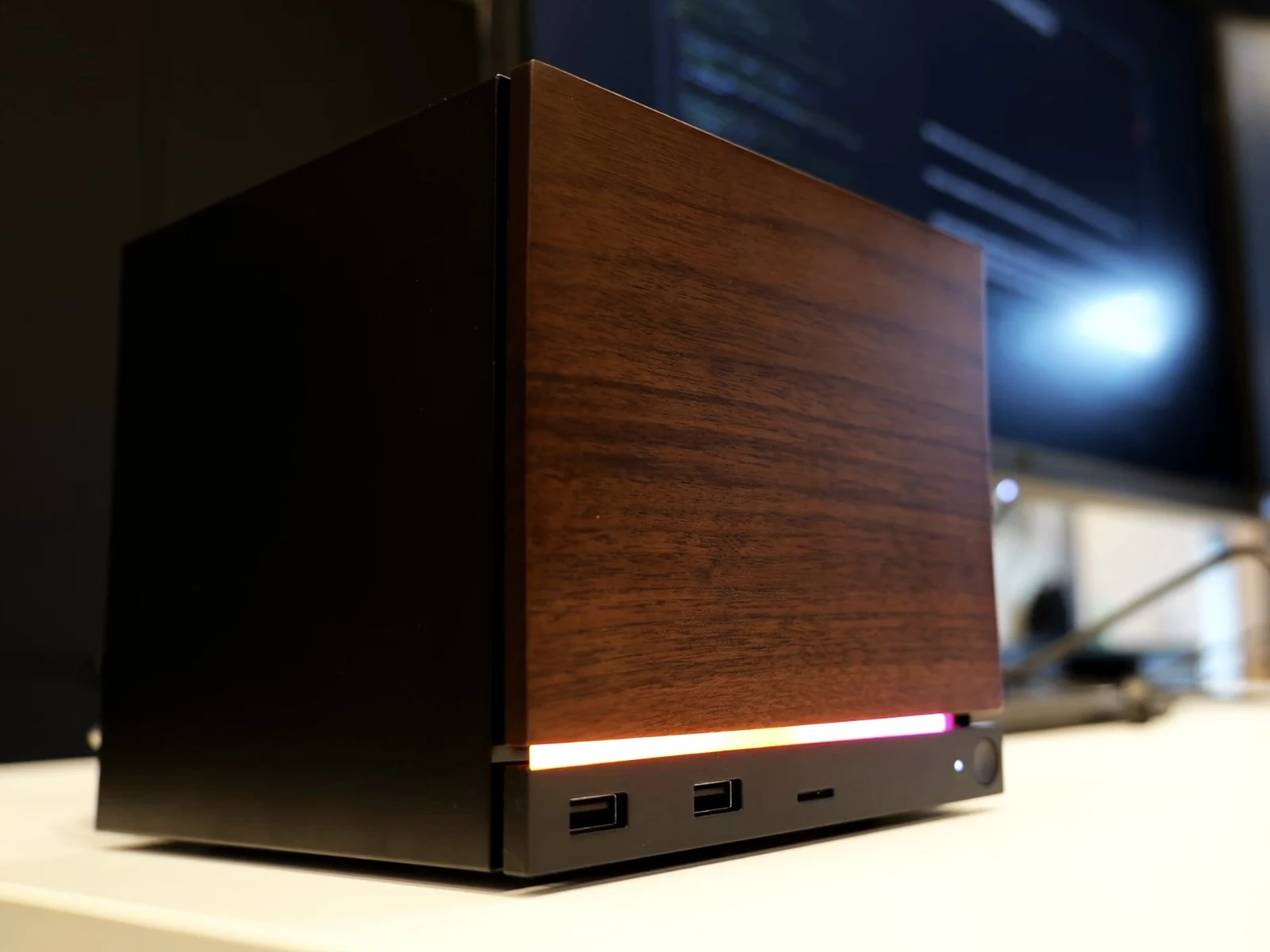 Valve Bets on Proton and Game Library for Steam Machine Success
