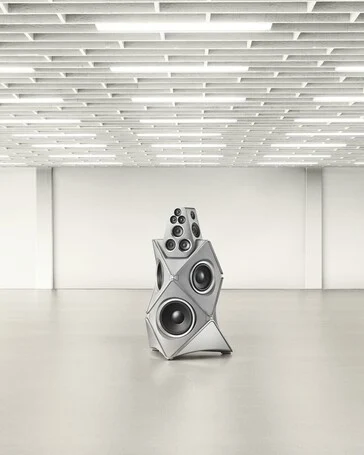 B&O Beolab 90 Titan Edition: 18 Speakers, 8200 Watts in Metal Case
