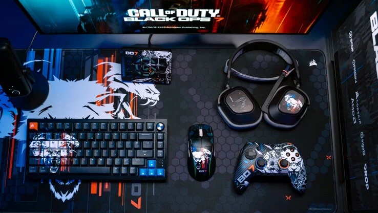 Call of Duty: Black Ops 7 Special Edition PS5 and Xbox Controllers