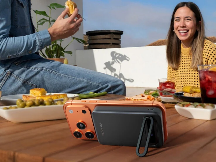 EcoFlow Launches Affordable Magnetic Power Bank with Kickstand