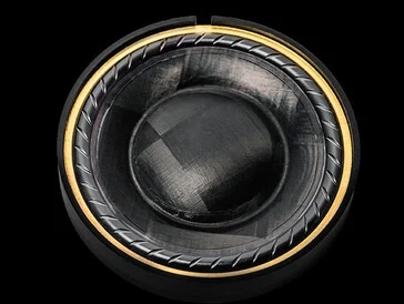HEDD Launches HEDDphone D1 Reference Headphones with Carbon Diaphragms