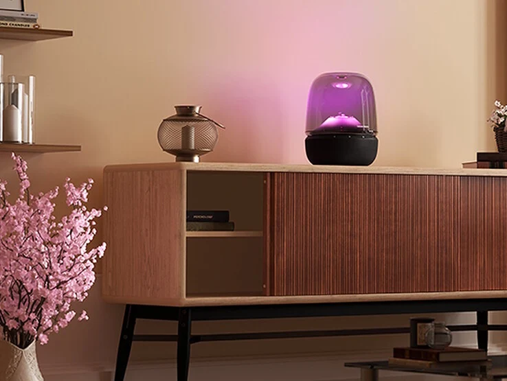 Harman Kardon Aura Studio 5 Bluetooth Speaker Launches in Japan